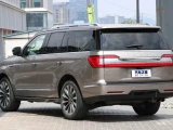 Lincoln Navigator 12