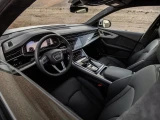 Audi Q8 21