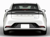 Toyota Prius PHV 4