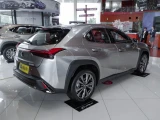 Lexus UX 3