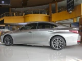 Lexus ES 1