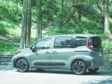 Toyota Sienta 8