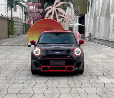 MINI JCW (JOHN COOPER WORKS)