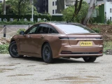 Toyota Crown седан 13