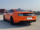 Ford Mustang 1