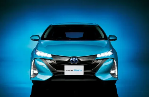 Toyota Prius PHV