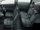 Toyota Sienta 16