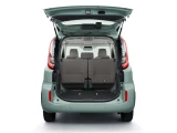 Toyota Sienta 1