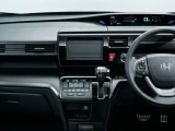 Honda Stepwgn 17