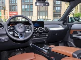 Mercedes-Benz GLB-Class 4
