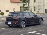 MINI CLUBMAN 5