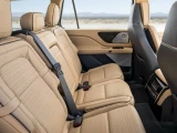 Lincoln Aviator 7