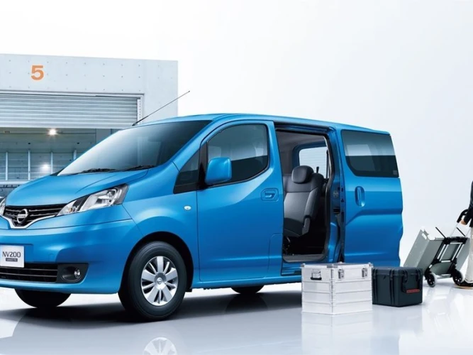 Nissan NV200