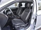 Volkswagen Passat 2