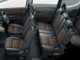 Toyota Sienta 17