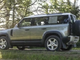 Land Rover Defender 7