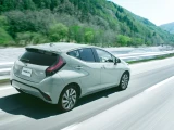 Toyota Aqua 12
