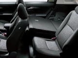 Toyota Corolla Rumion 2