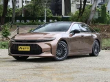 Toyota Crown седан 14