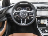 Jaguar XE 4