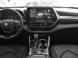 Toyota Crown Kluger 10