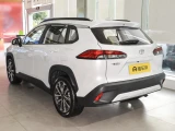 Toyota Corolla Cross 8