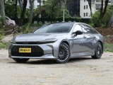 Toyota Crown седан 12