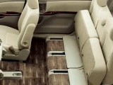 Toyota Isis 3