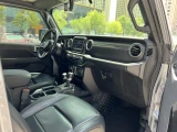 Jeep Wrangler 24