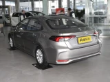 Toyota Corolla гибрид 8