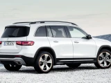 Mercedes-Benz GLB-Class 6