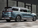 Kia Carnival 1