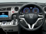 Honda Stream 18