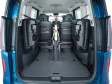 Nissan Serena 0