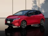 Nissan Aura 17