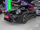 MINI JCW (JOHN COOPER WORKS) 22