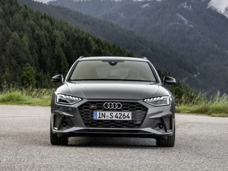 Audi S4