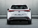 Lexus UX 18