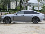 Toyota Crown седан 11