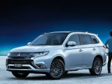 Mitsubishi Outlander 23