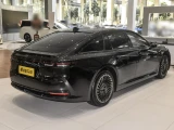 Toyota Crown седан 17