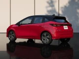 Nissan Aura 16