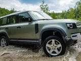 Land Rover Defender 14