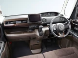 Honda N-BOX 5