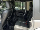 Jeep Wrangler 21