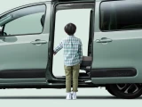 Toyota Sienta 6