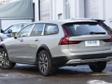 Volvo V90 18