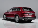 Audi Q7 10