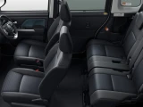 Toyota Roomy 1