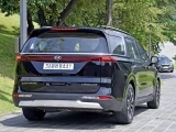 Kia Carnival 1